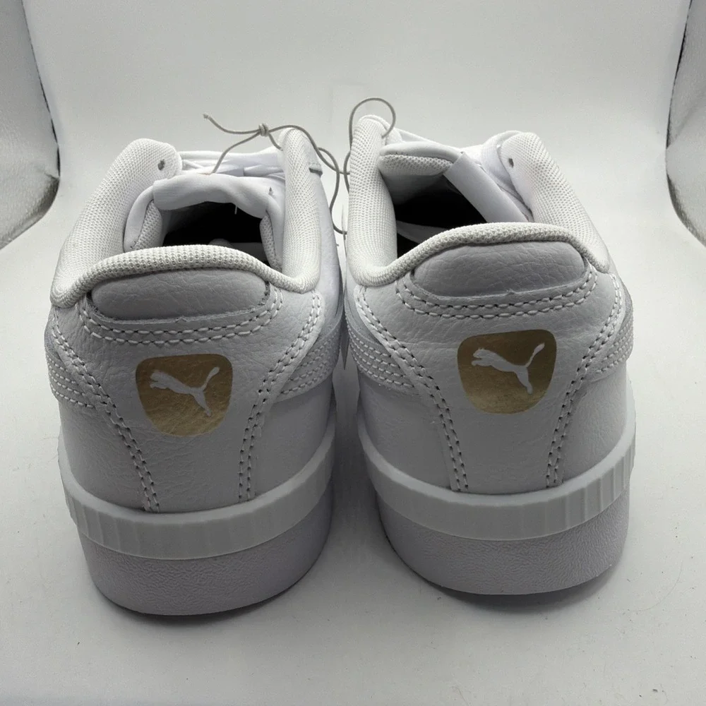 PUMA 